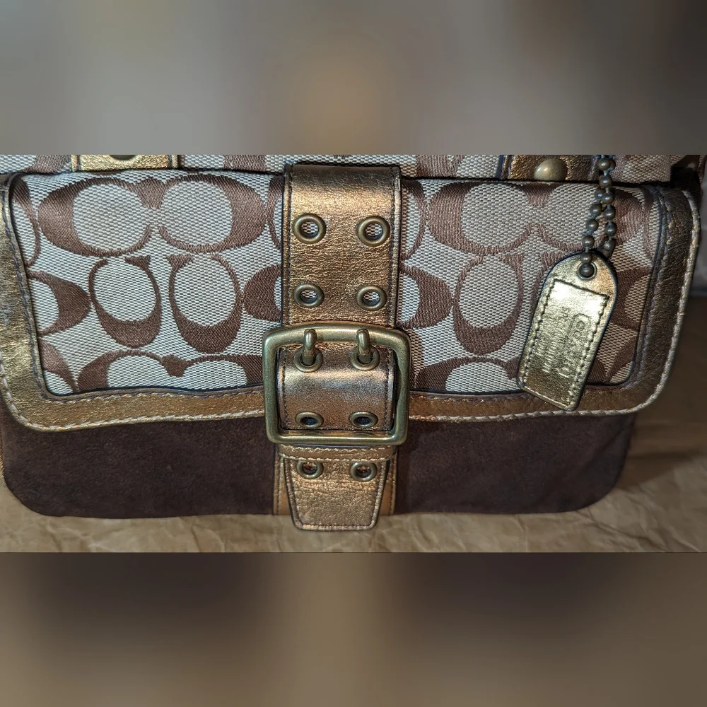 Coach Signature Bronze Boston Bag - Picture 4 of 13